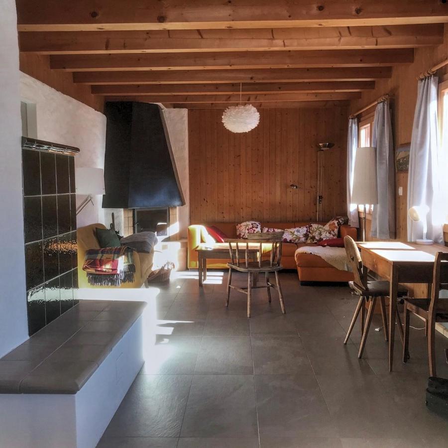 Les Jumelles Villa Gstaad Bagian luar foto